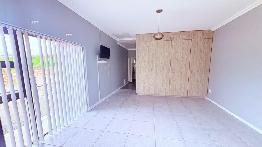 3 Bedroom Property for Sale in Hartenbos Central Western Cape